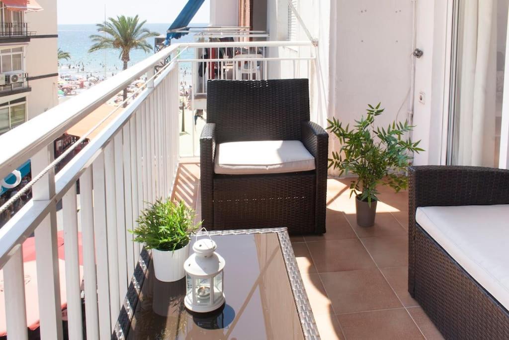 Апартаменты Seafront Unique Location B6 Бенидорм Экстерьер фото